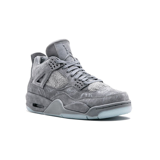 Air Jordan 4 Retro Kaws