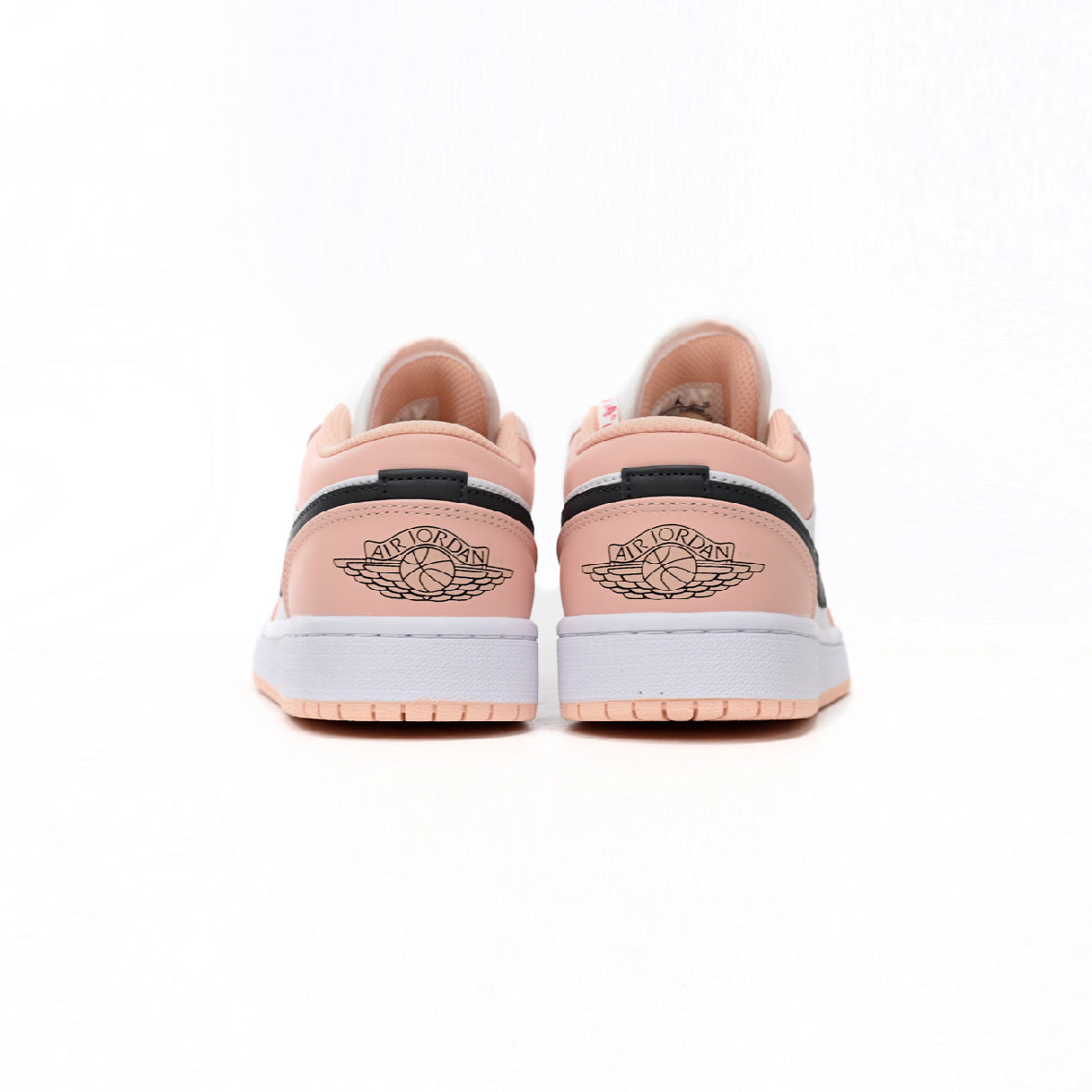 Air Jordan 1 Low Artic Powder