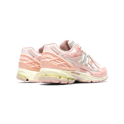 New Balance 1906R Mindful