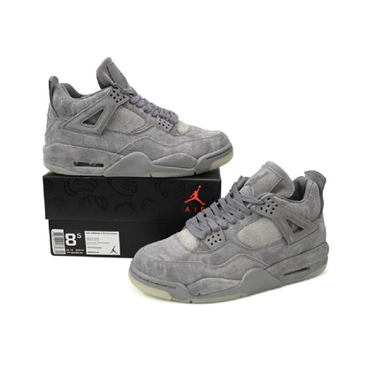 Air Jordan 4 Retro Kaws