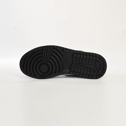 Air Jordan 1 Retro High OG Black White